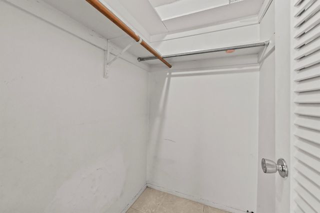 1751 S Ocean Boulevard 104, Lauderdale By The Sea, FL 33062