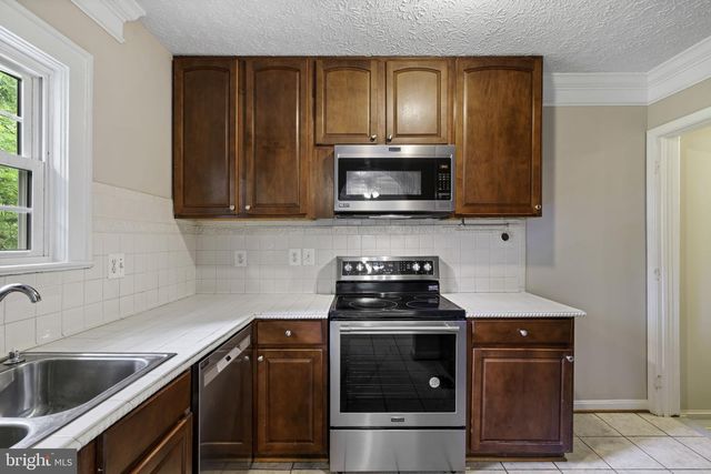 19316 WEAVER ROAD, Triangle, VA 22172
