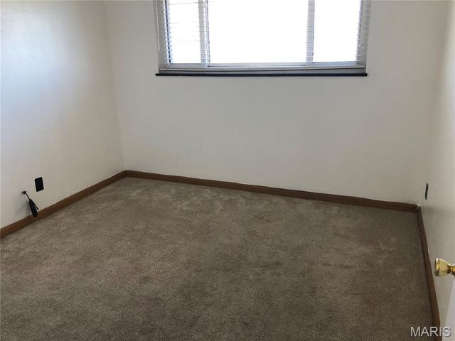 4120 Kettler Road, St Louis, MO 63123