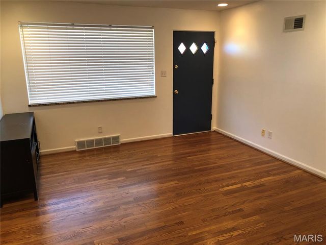 4120 Kettler Road, St Louis, MO 63123