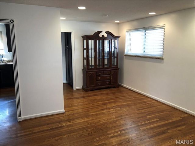 4120 Kettler Road, St Louis, MO 63123