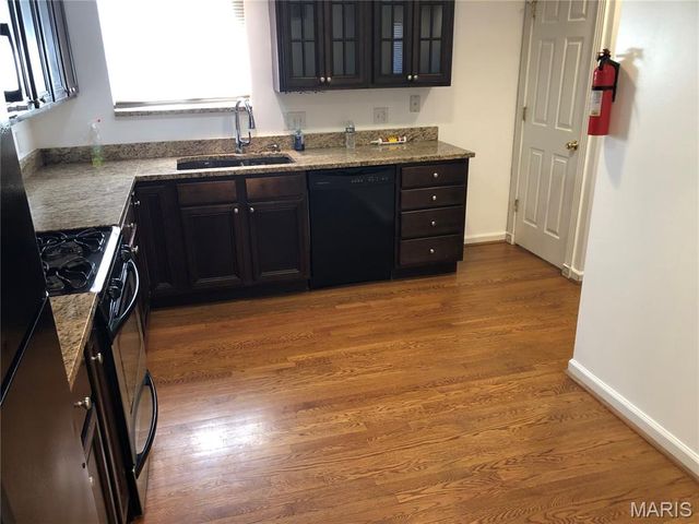 4120 Kettler Road, St Louis, MO 63123