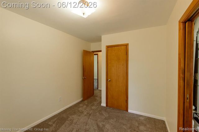35382 Eldon Drive, Rockwood, MI 48173