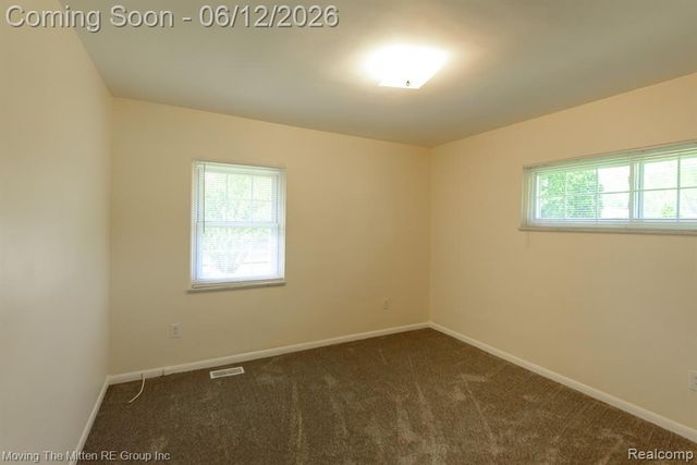 35382 Eldon Drive, Rockwood, MI 48173