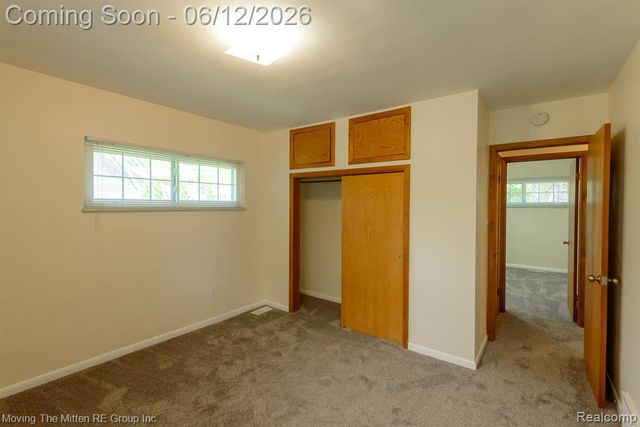 35382 Eldon Drive, Rockwood, MI 48173