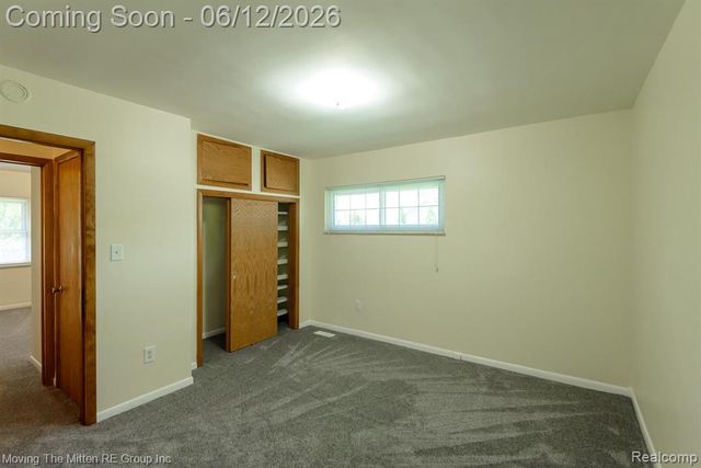35382 Eldon Drive, Rockwood, MI 48173