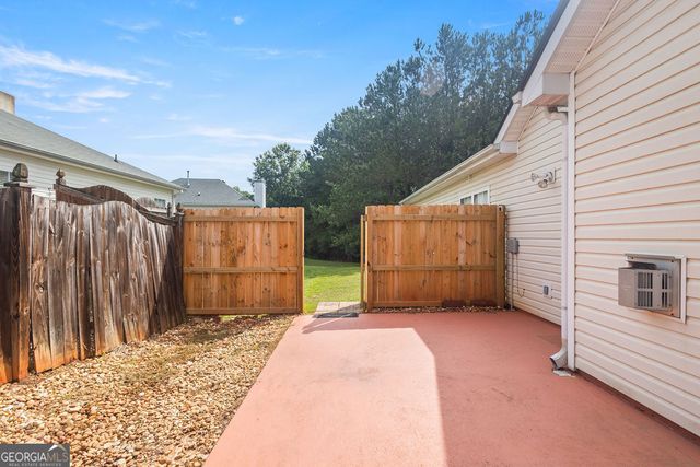 21 Stony Oak Drive, Newnan, GA 30263