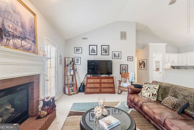 21 Stony Oak Drive, Newnan, GA 30263