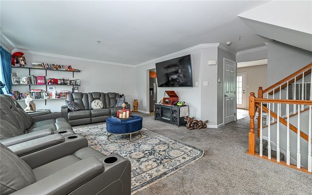 411 Fairgate, Pine Twp, PA 15090