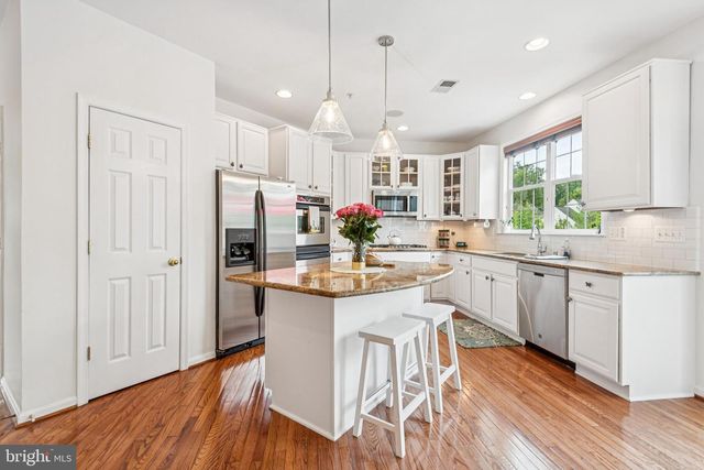 12401 CHASEMOUNT CT, Bowie, MD 20720