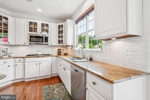 12401 CHASEMOUNT CT, Bowie, MD 20720