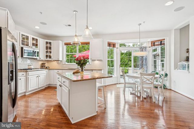 12401 CHASEMOUNT CT, Bowie, MD 20720