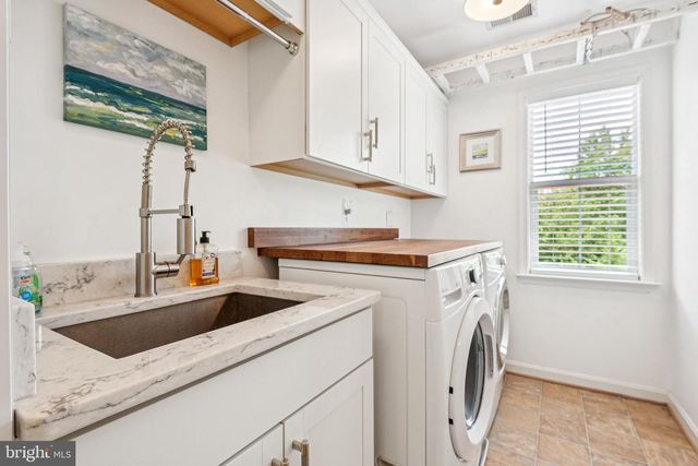 12401 CHASEMOUNT CT, Bowie, MD 20720