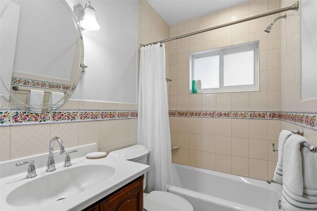 7801 SW 58th Ave 7801, South Miami, FL 33143