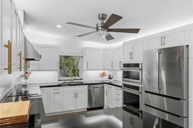 7801 SW 58th Ave 7801, South Miami, FL 33143