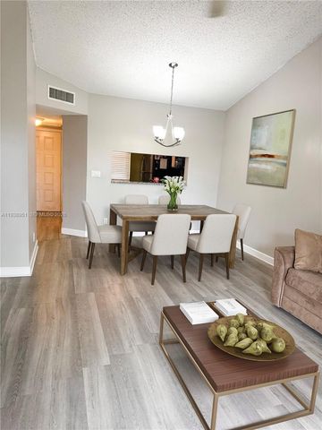 5580 Lakeside Dr 205, Margate, FL 33063