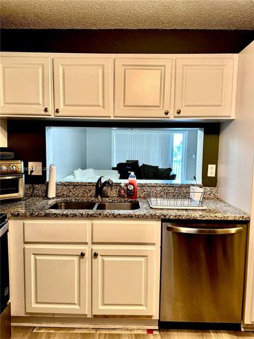 5580 Lakeside Dr 205, Margate, FL 33063