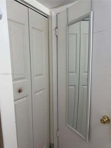 5580 Lakeside Dr 205, Margate, FL 33063