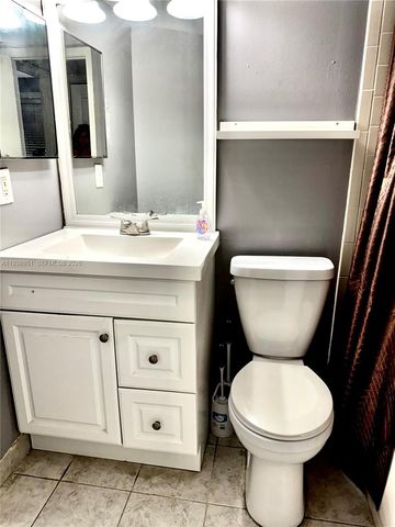 5580 Lakeside Dr 205, Margate, FL 33063