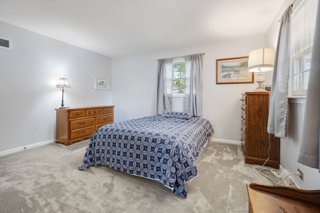 736 Deborah Avenue, Elgin, IL 60123