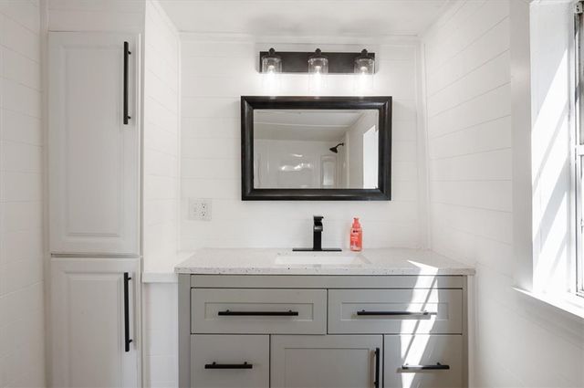 24 Sangster Road, Jesup, GA 31545