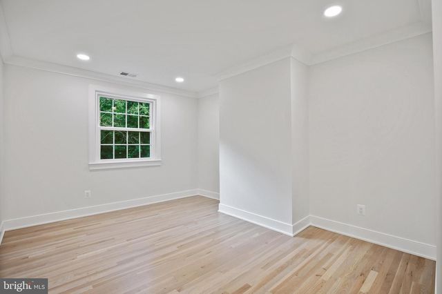 165 EAST ST NE, Vienna, VA 22180