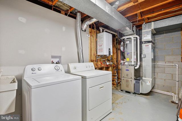 165 EAST ST NE, Vienna, VA 22180