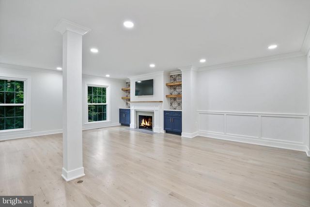 165 EAST ST NE, Vienna, VA 22180