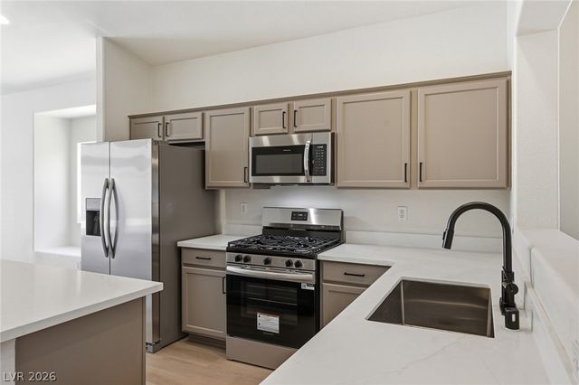 728 Brown Breeches Avenue, North Las Vegas, NV 89081