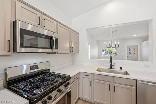 728 Brown Breeches Avenue, North Las Vegas, NV 89081