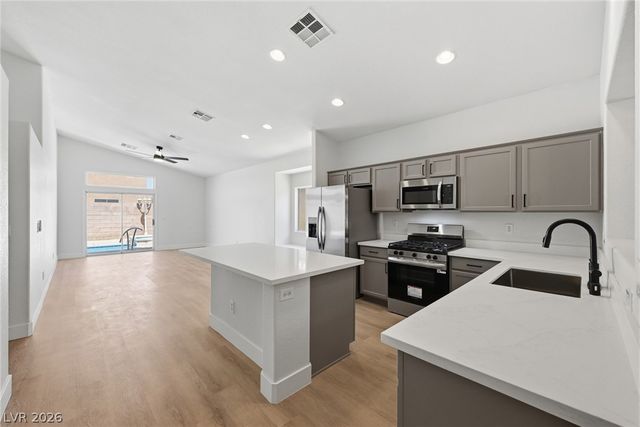 728 Brown Breeches Avenue, North Las Vegas, NV 89081