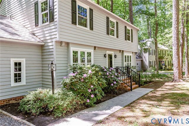 13907 Stoney Ridge Ct, Midlothian, VA 23112