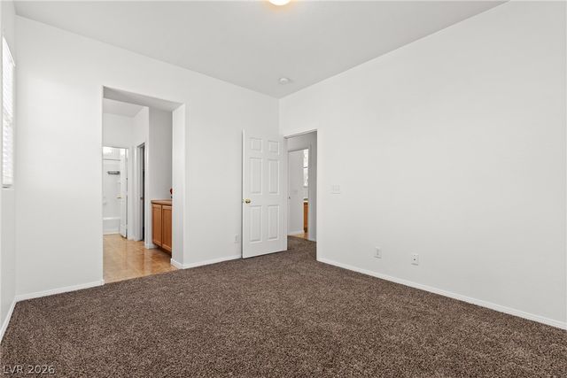 1137 Village Crossing Lane, Las Vegas, NV 89183