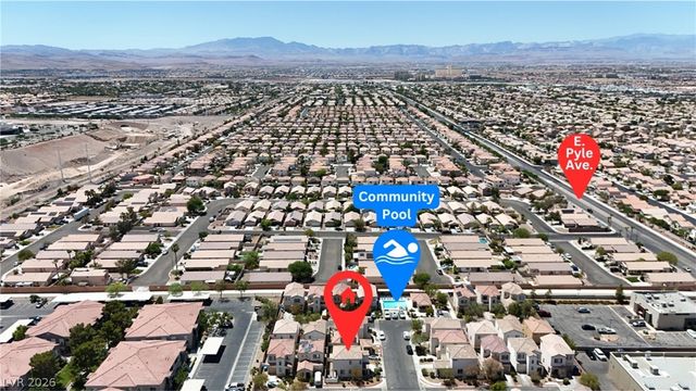 1137 Village Crossing Lane, Las Vegas, NV 89183