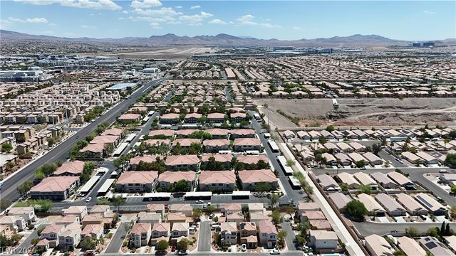 1137 Village Crossing Lane, Las Vegas, NV 89183
