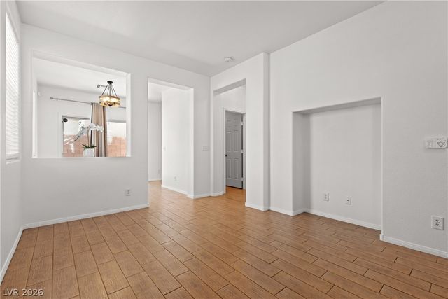 1137 Village Crossing Lane, Las Vegas, NV 89183