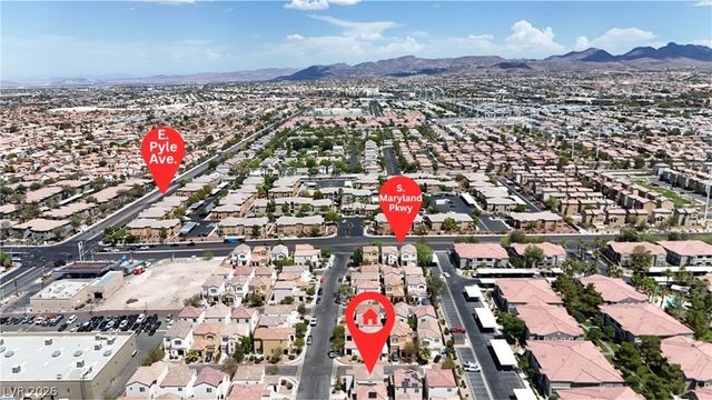 1137 Village Crossing Lane, Las Vegas, NV 89183
