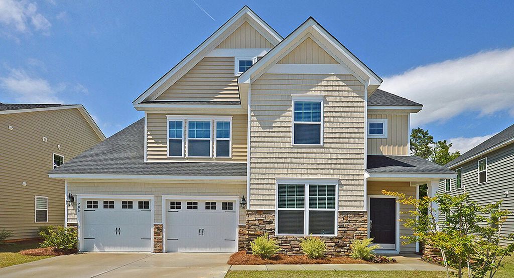 517 Red Monarch Way, Moncks Corner, SC 29461