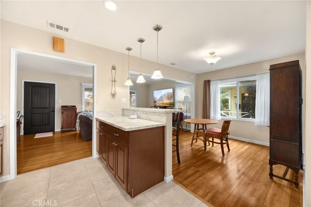 2902 Del Amo Blvd, Lakewood, CA 90712