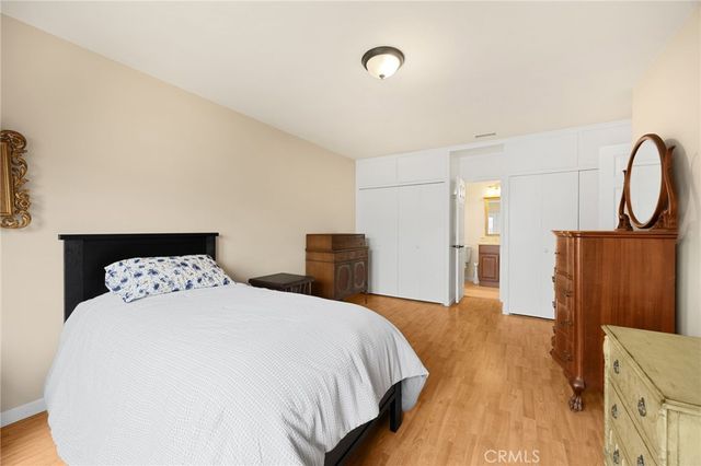 2902 Del Amo Blvd, Lakewood, CA 90712