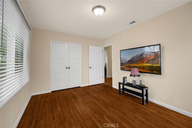 2902 Del Amo Blvd, Lakewood, CA 90712