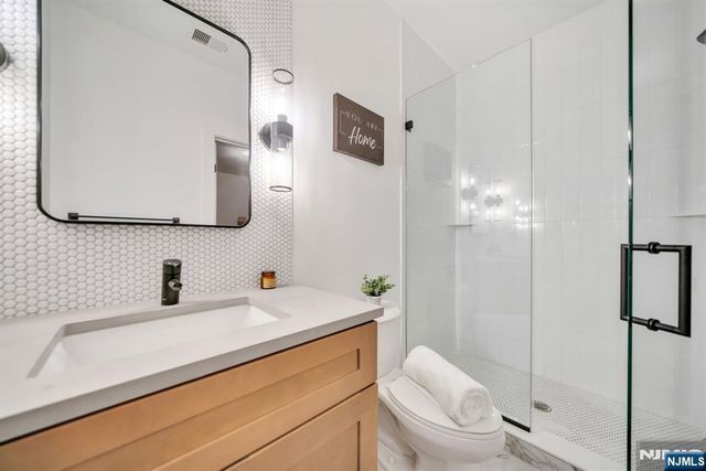 204 Encampment, Montville Township, NJ 07082