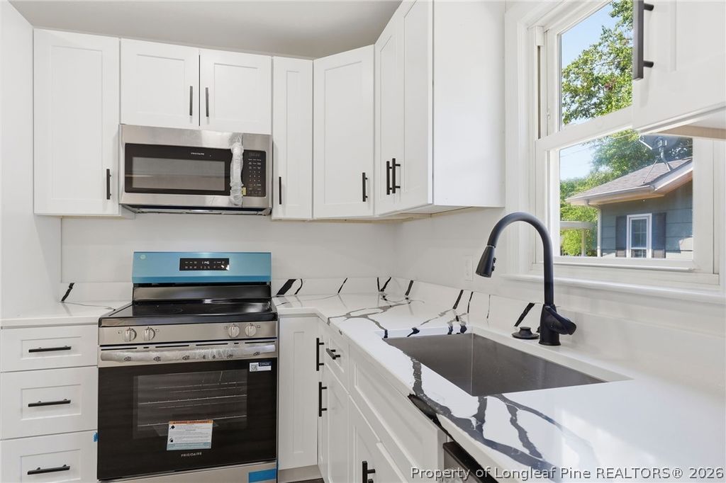 313 Post Avenue, Fayetteville, NC 28301 — photo 16