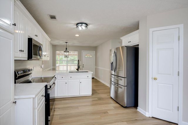 166 Eagle Lake Road, North Augusta, SC 29841