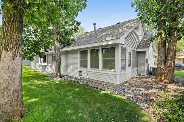 276 Waite Avenue S, Saint Cloud, MN 56301