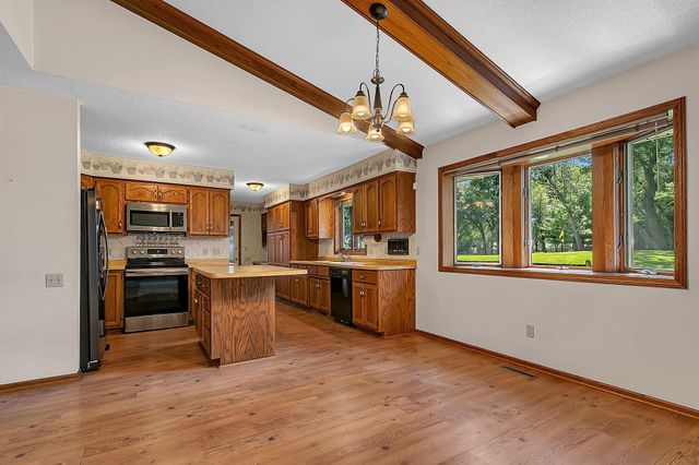 276 Waite Avenue S, Saint Cloud, MN 56301