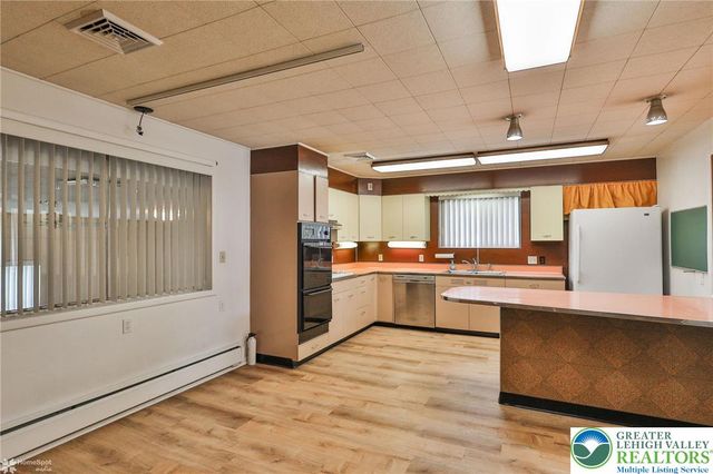 1220 South Lumber Street, Allentown City, PA 18103