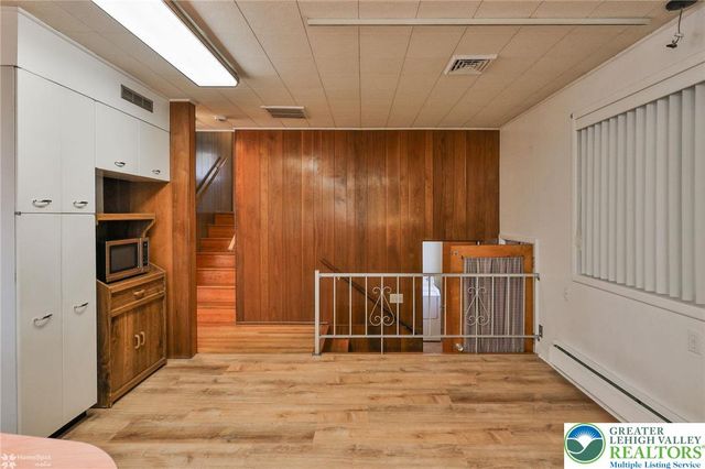 1220 South Lumber Street, Allentown City, PA 18103
