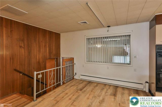 1220 South Lumber Street, Allentown City, PA 18103