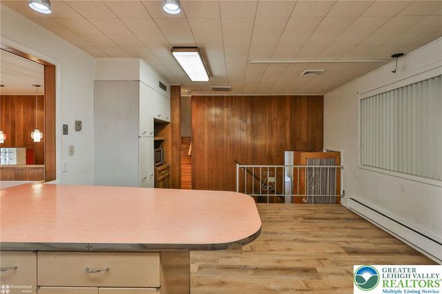 1220 South Lumber Street, Allentown City, PA 18103